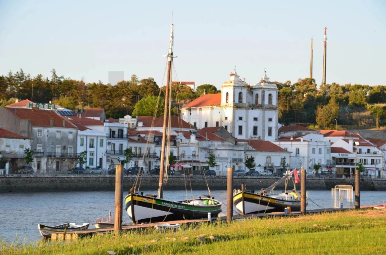 Apartamento T3 para Venda em Santa Maria do Castelo e Santiago e Santa Susana Foto 37