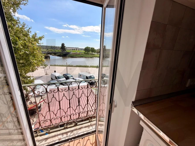 Apartamento T3 para Venda em Santa Maria do Castelo e Santiago e Santa Susana Foto 10