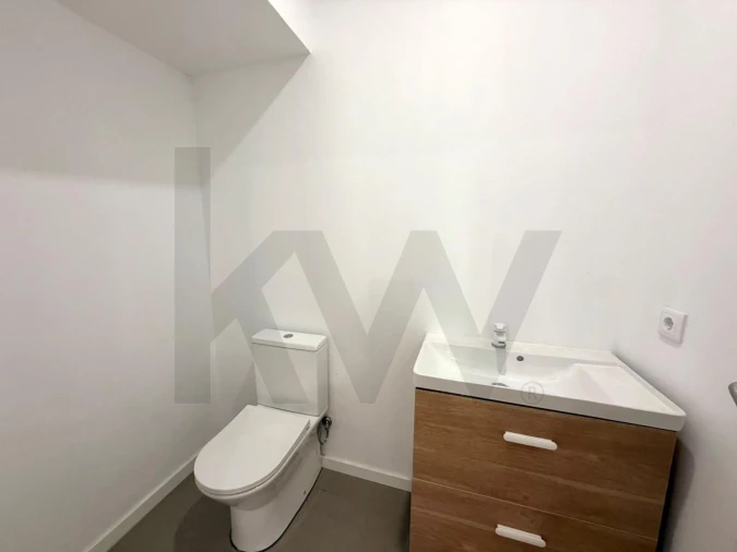 Apartamento T3 para Venda em Santa Maria do Castelo e Santiago e Santa Susana Foto 9