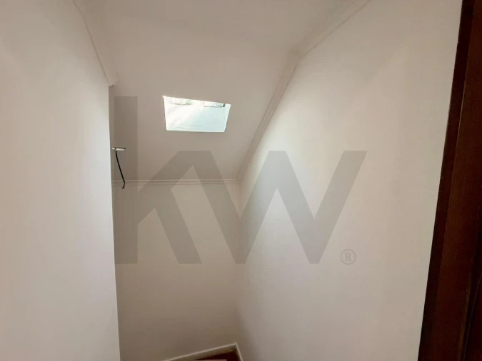 Apartamento T3 para Venda em Santa Maria do Castelo e Santiago e Santa Susana Foto 22