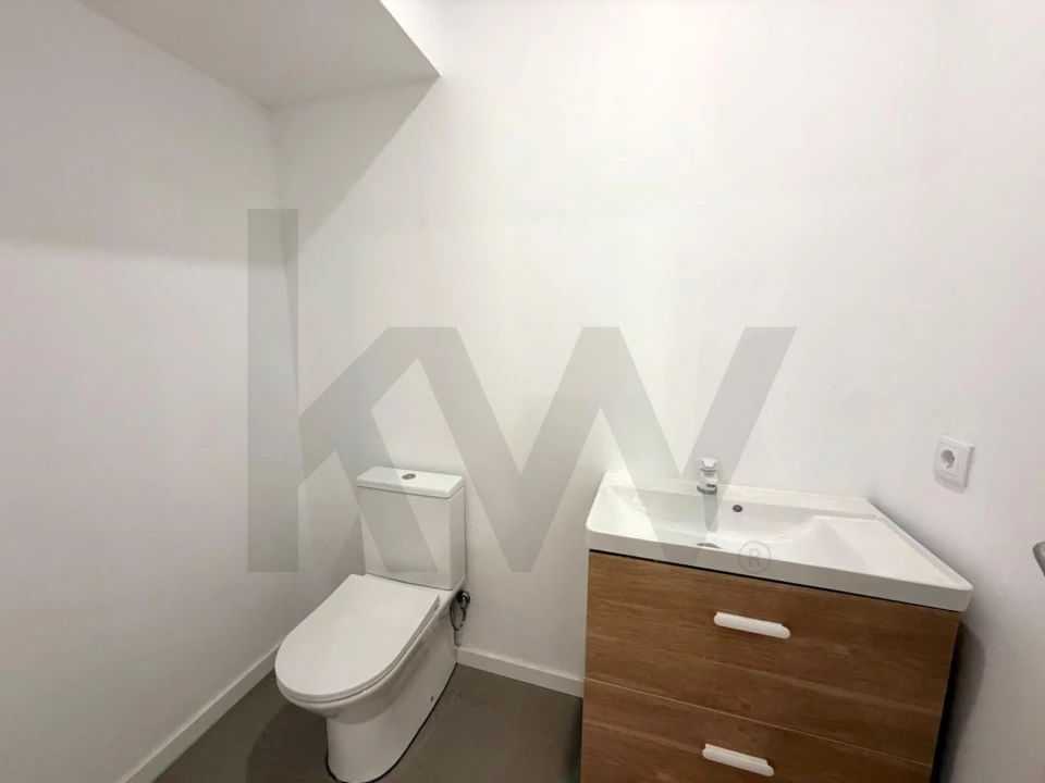 Apartamento T3 para Venda em Santa Maria do Castelo e Santiago e Santa Susana Foto 9