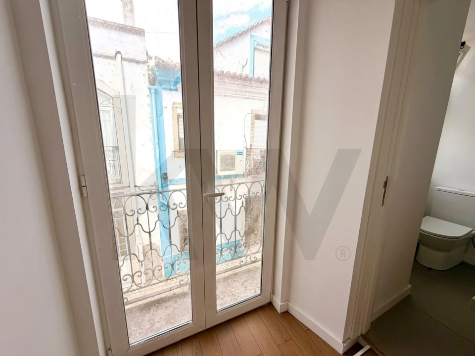 Apartamento T3 para Venda em Santa Maria do Castelo e Santiago e Santa Susana Foto 16