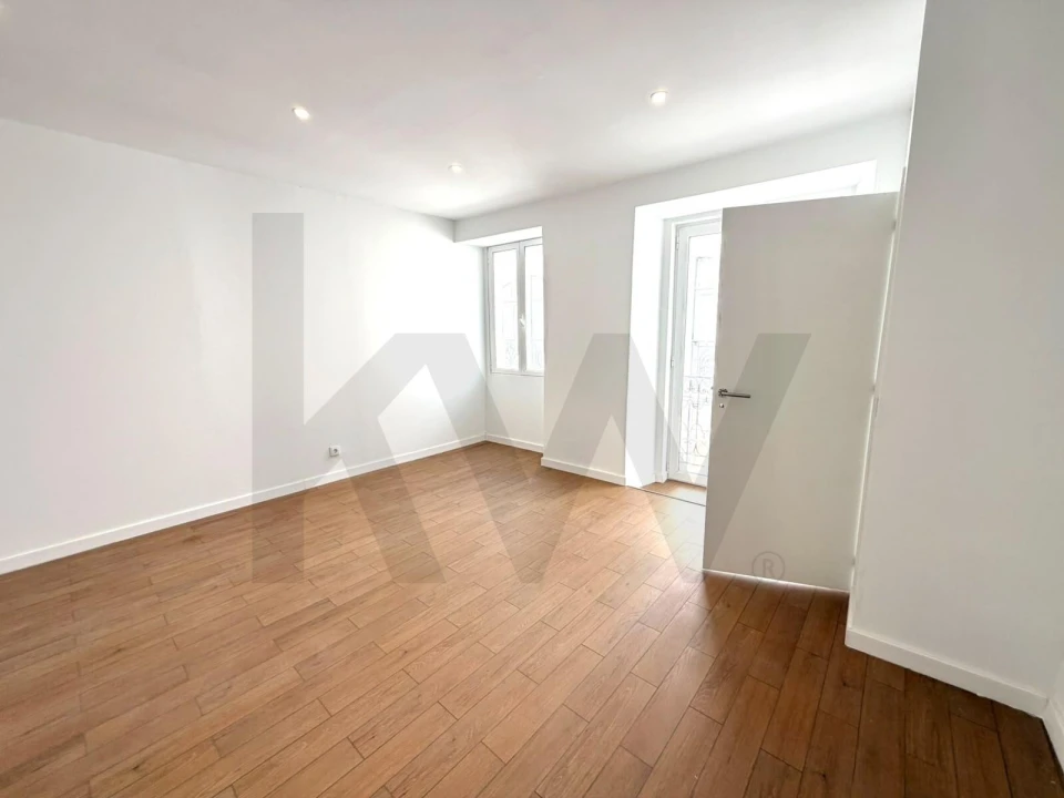 Apartamento T3 para Venda em Santa Maria do Castelo e Santiago e Santa Susana Foto 17