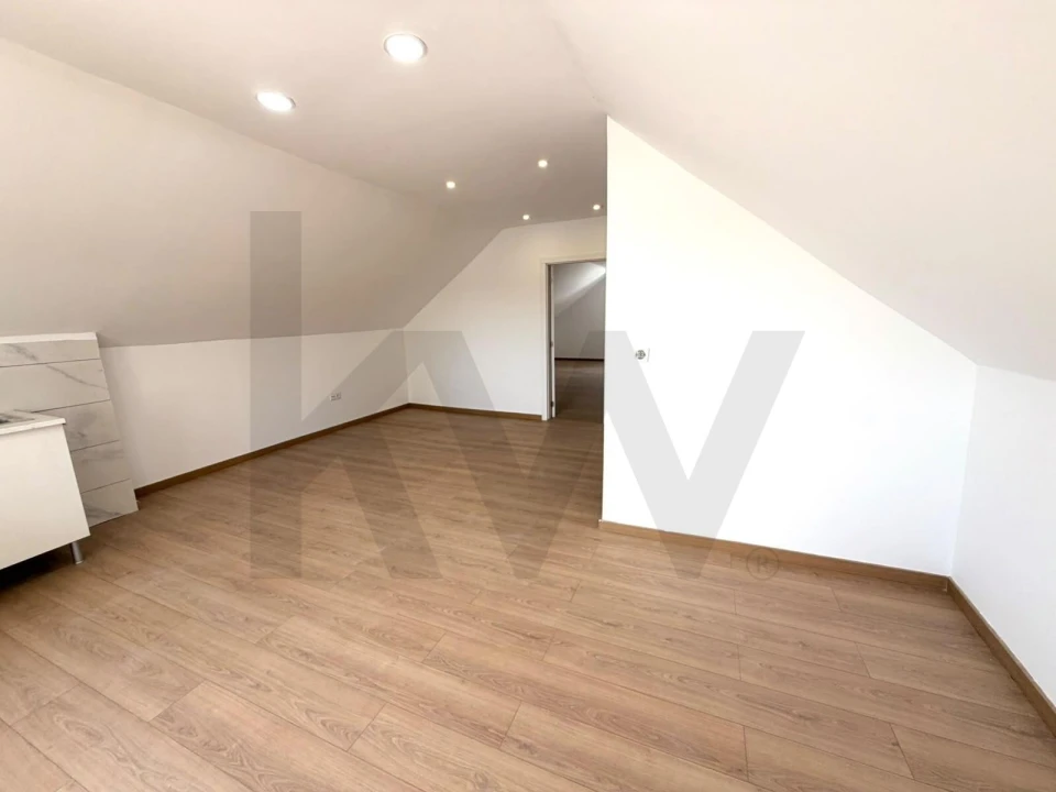 Apartamento T3 para Venda em Santa Maria do Castelo e Santiago e Santa Susana Foto 26