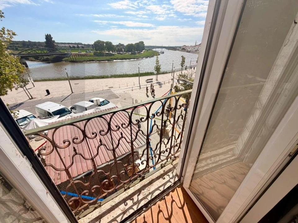 Apartamento T3 para Venda em Santa Maria do Castelo e Santiago e Santa Susana Foto 5