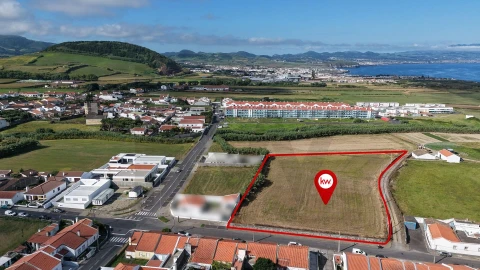 Terreno para Venda em Ribeirinha