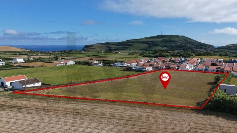 Terreno para Venda em Ribeirinha