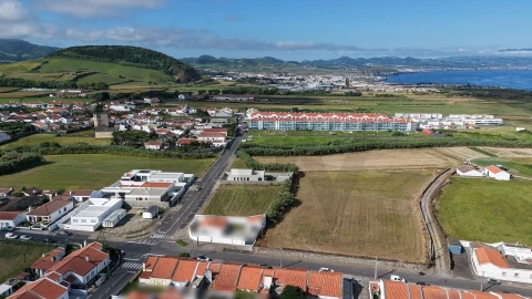 Terreno para Venda em Ribeirinha