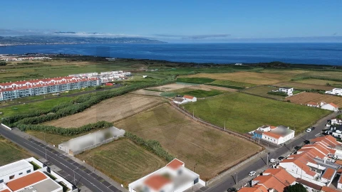 Terreno para Venda em Ribeirinha