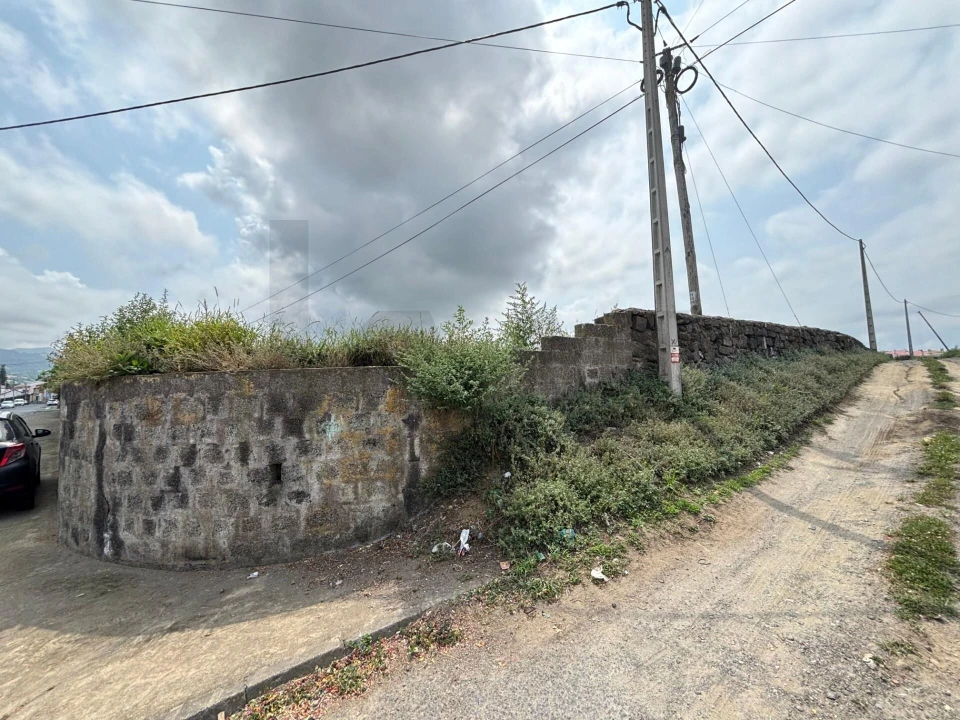 Terreno para Venda em Ribeirinha Foto 12