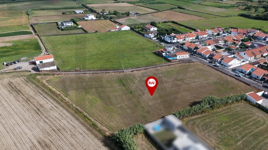 Terreno para Venda em Ribeirinha Foto 4