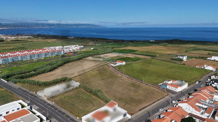 Terreno para Venda em Ribeirinha Foto 11