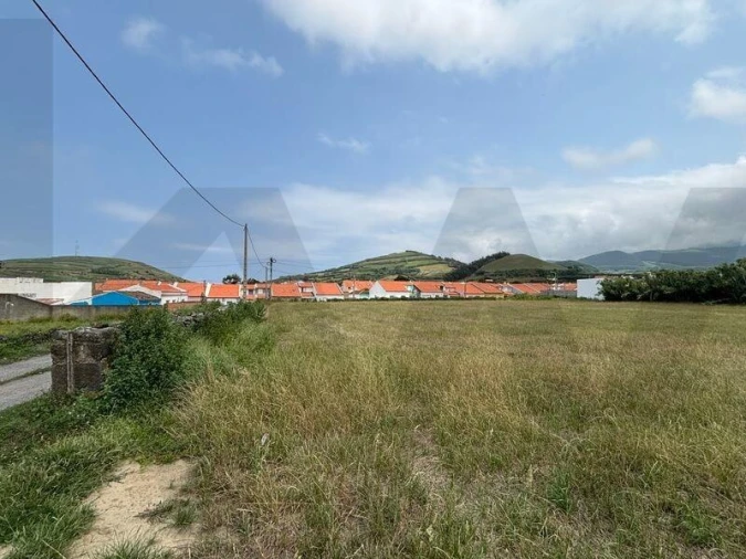 Terreno para Venda em Ribeirinha Foto 3