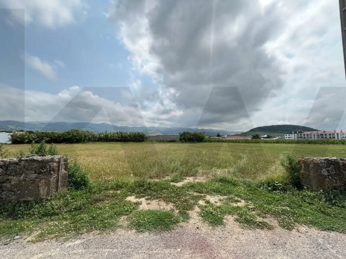Terreno para Venda em Ribeirinha Foto 6