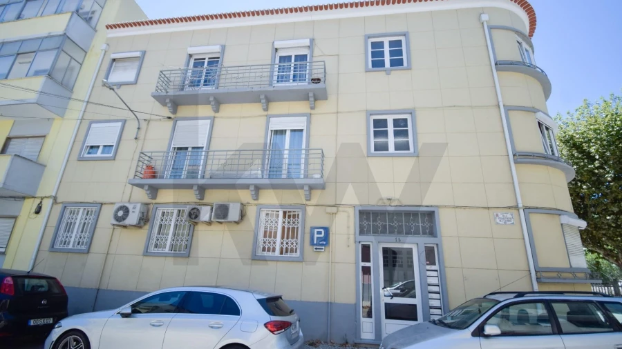 Apartamento T2 para Venda em Alhandra, São João dos Montes e Calhandriz