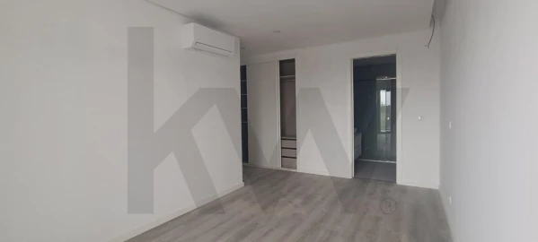 Apartamento T3 para Venda em Palmela