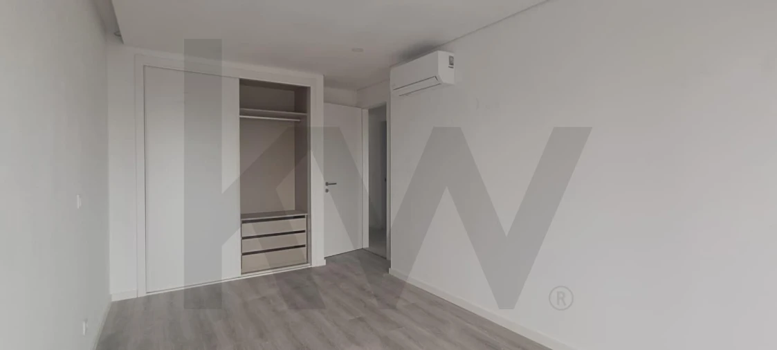 Apartamento T3 para Venda em Palmela Foto 17