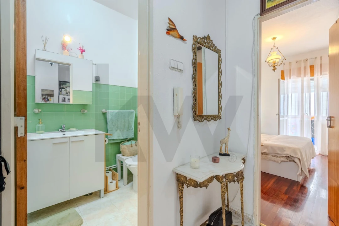 Apartamento T1 para Venda em Alfragide Foto 28