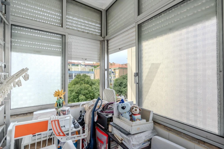 Apartamento T1 para Venda em Alfragide Foto 20