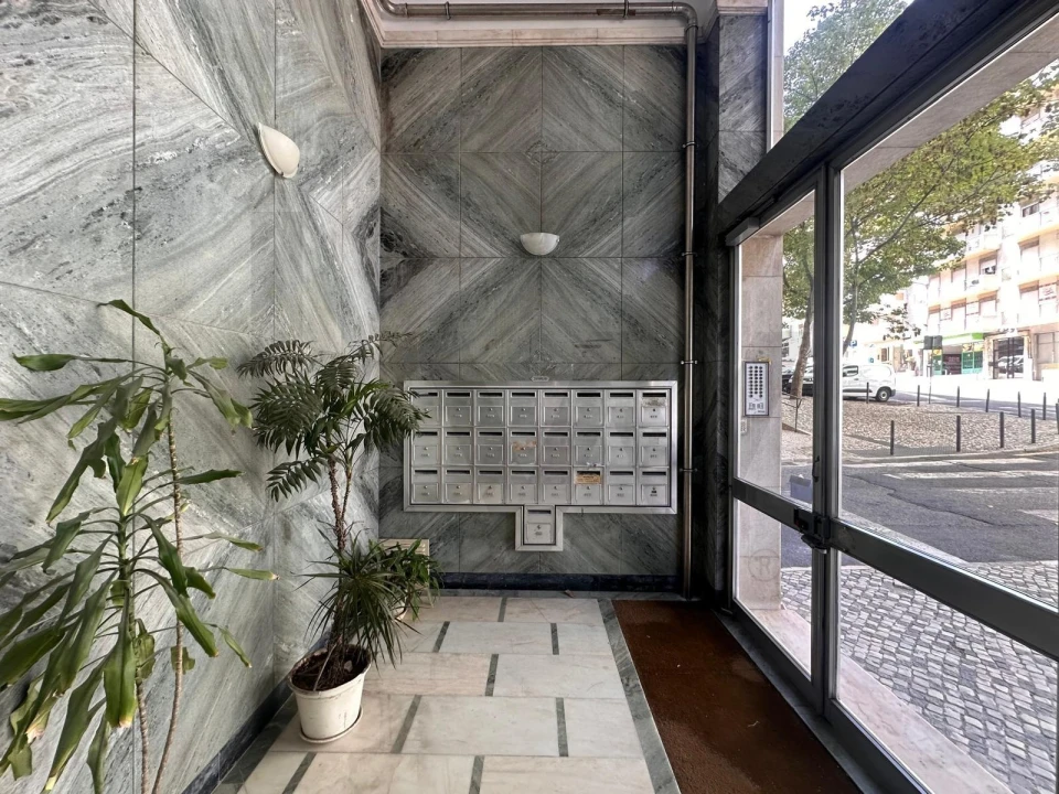 Apartamento T3 para Venda em São Domingos de Benfica Foto 39