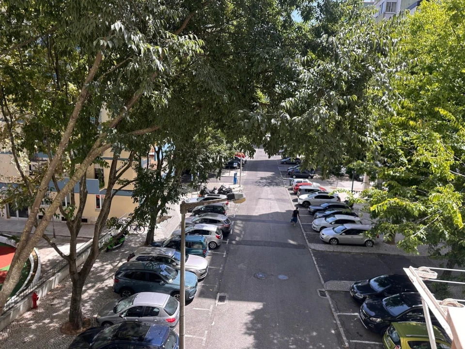 Apartamento T3 para Venda em São Domingos de Benfica Foto 12