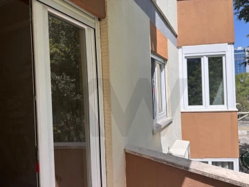 Apartamento T3 para Venda em São Domingos de Benfica