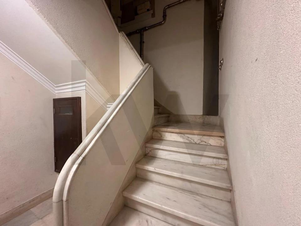 Apartamento T3 para Venda em São Domingos de Benfica Foto 5