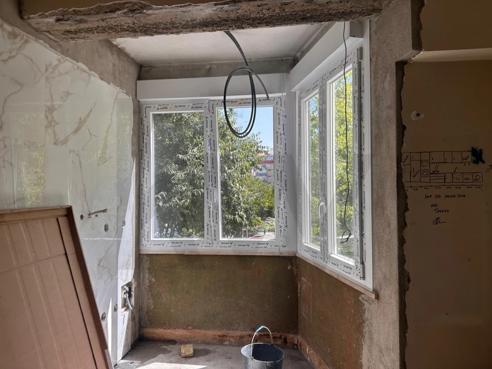 Apartamento T3 para Venda em São Domingos de Benfica Foto 18