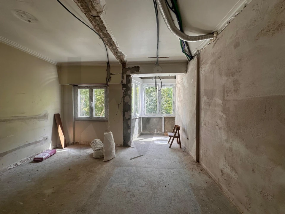 Apartamento T3 para Venda em São Domingos de Benfica Foto 8