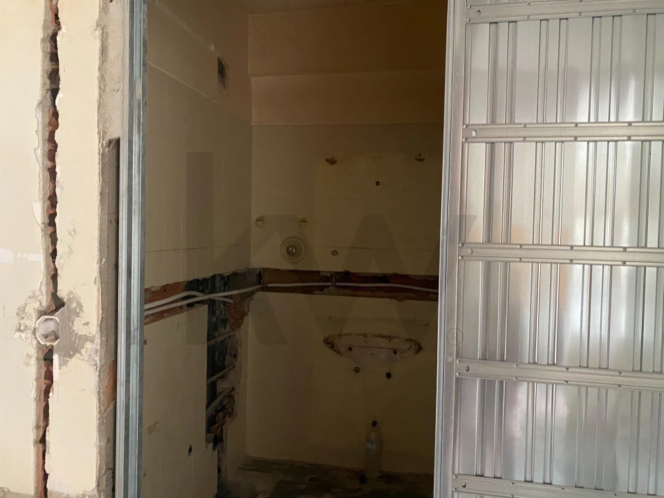 Apartamento T3 para Venda em São Domingos de Benfica Foto 5