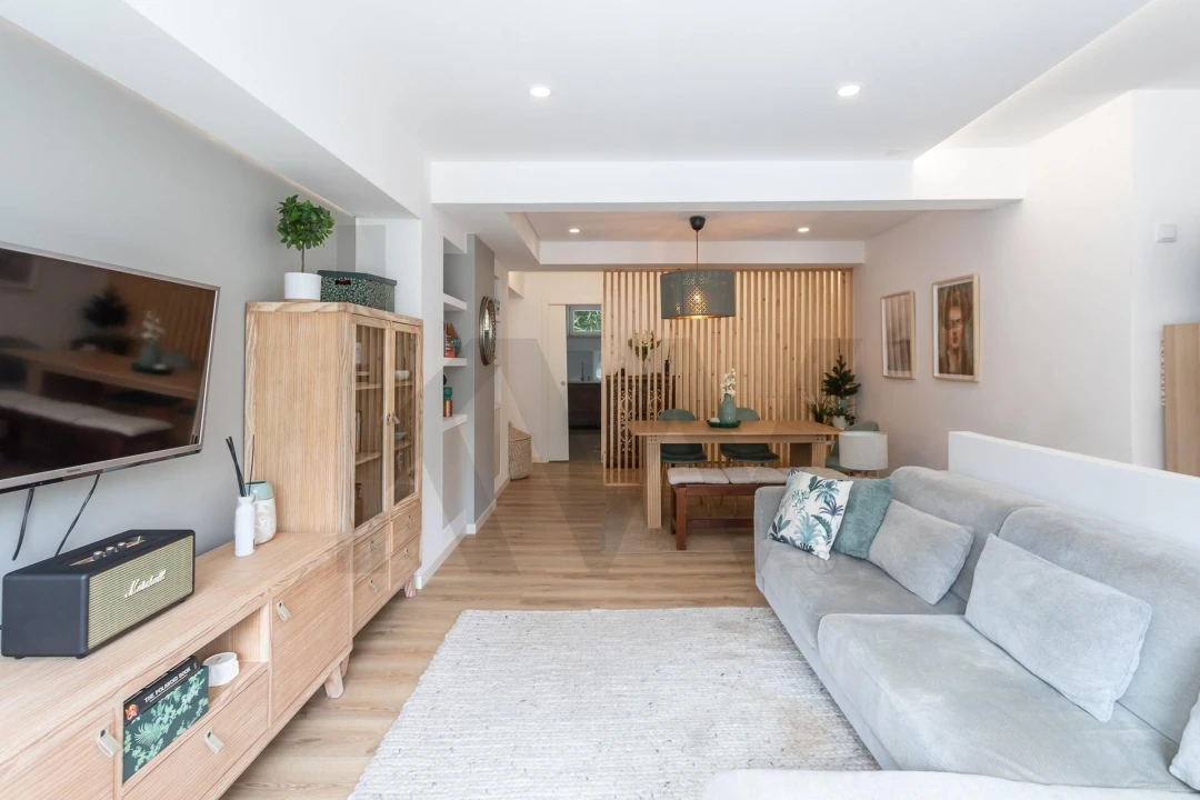 Apartamento T2 para Venda em Carnaxide e Queijas Foto 5