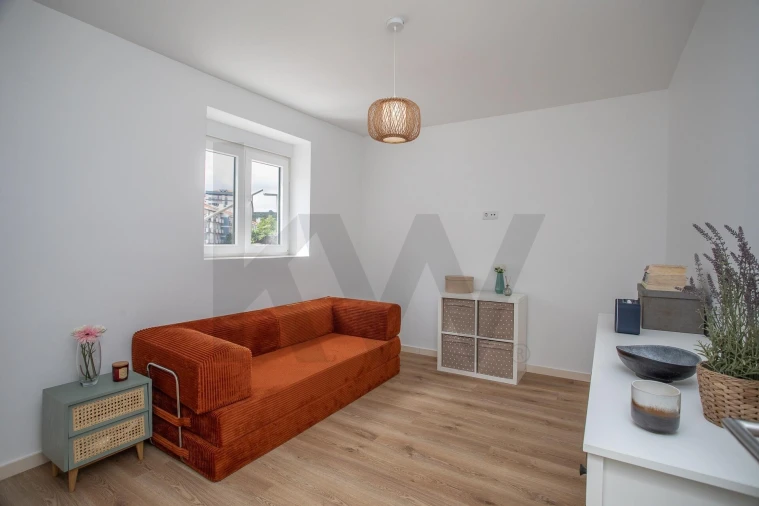 Apartamento T2 para Venda em Carnaxide e Queijas Foto 24