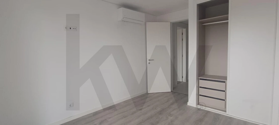 Apartamento T3 para Venda em Palmela Foto 21
