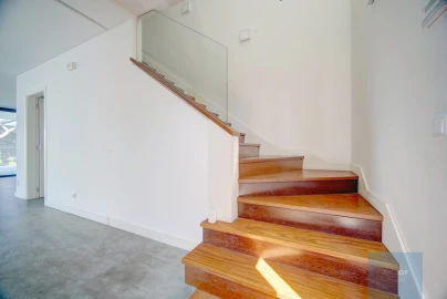 Apartamento T3 para Arrendamento em Cascais e Estoril