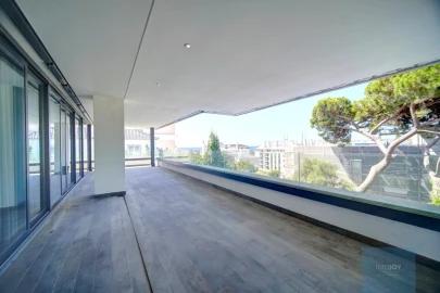 Apartamento T3 para Arrendamento em Cascais e Estoril