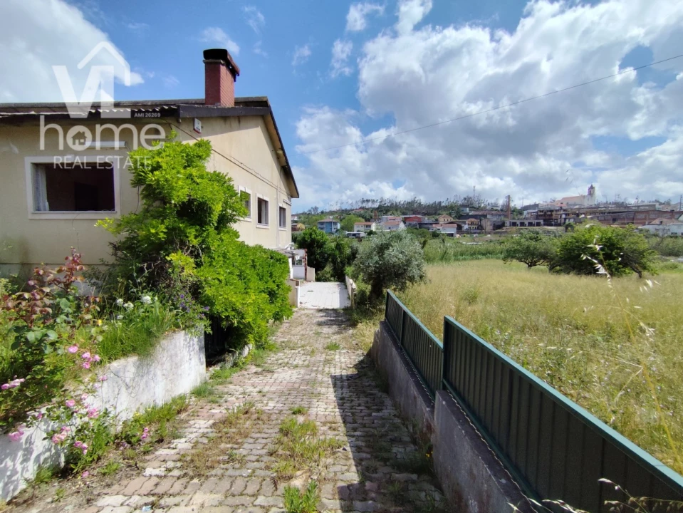 Moradia T3 para Venda em Colmeias e Memória Foto 41
