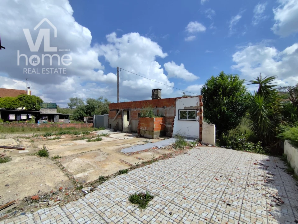 Moradia T3 para Venda em Colmeias e Memória Foto 43