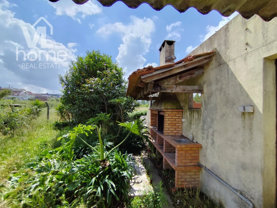 Moradia T3 para Venda em Colmeias e Memória Foto 45