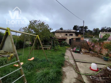 Moradia T3 para Venda em Colmeias e Memória