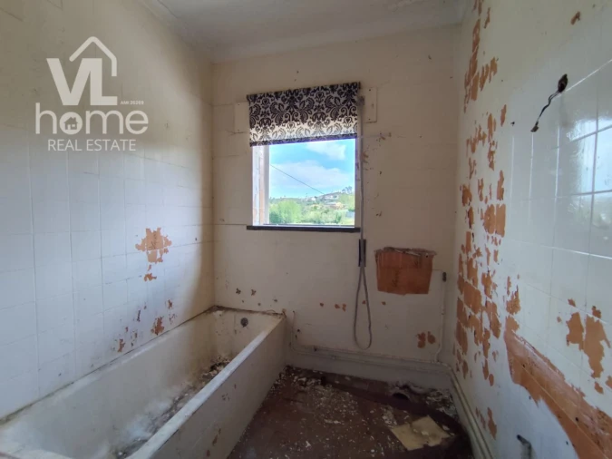Moradia T3 para Venda em Colmeias e Memória Foto 16