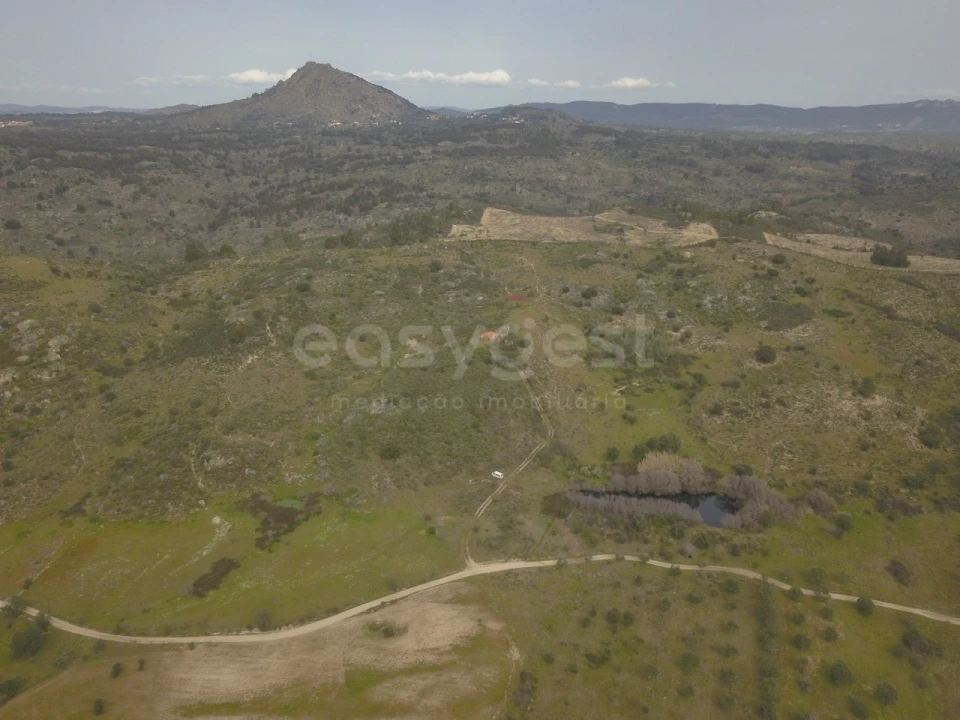 Terreno Misto para Venda em Monsanto e Idanha-A-Velha Foto 1