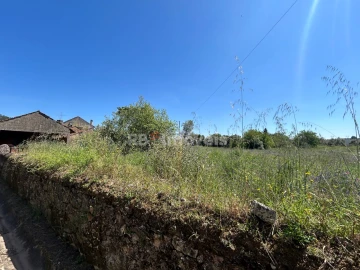Moradia T5 para Venda em Ferreira do Zezere