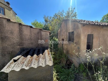 Moradia T5 para Venda em Ferreira do Zezere
