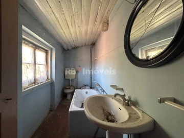 Moradia T5 para Venda em Ferreira do Zezere