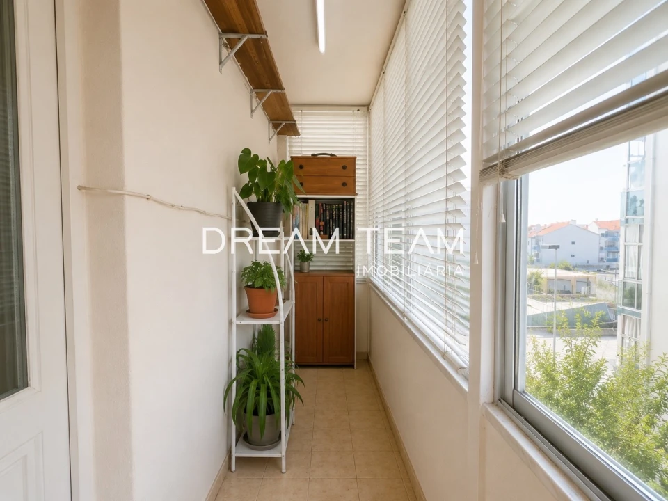 Apartamento T2 para Venda em Laranjeiro e Feijó Foto 23