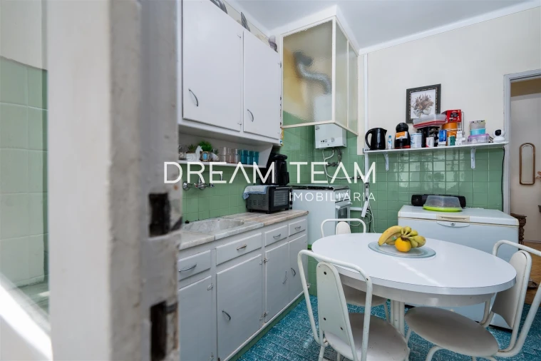 Apartamento T2 para Venda em Laranjeiro e Feijó Foto 18