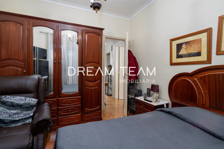 Apartamento T2 para Venda em Laranjeiro e Feijó Foto 11