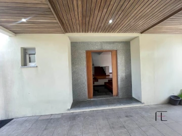 Moradia T4 para Venda em Perafita, Lavra e Santa Cruz do Bispo