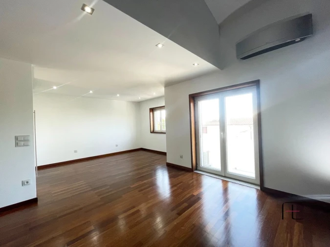 Moradia T4 para Venda em Perafita, Lavra e Santa Cruz do Bispo Foto 28