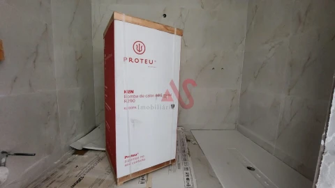 Apartamento T1 para Venda em Meixomil